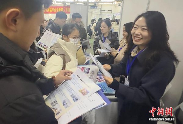 策略池 中国多城接力教育人才招聘 县中教师需求旺